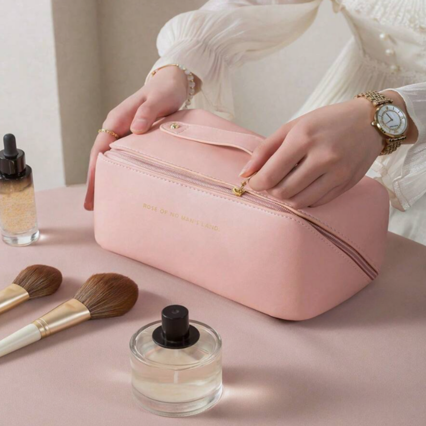 Trousse de Toilette – Rigide